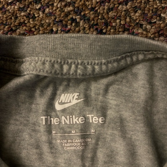 Nike tshirt men m - Picture 2 of 2